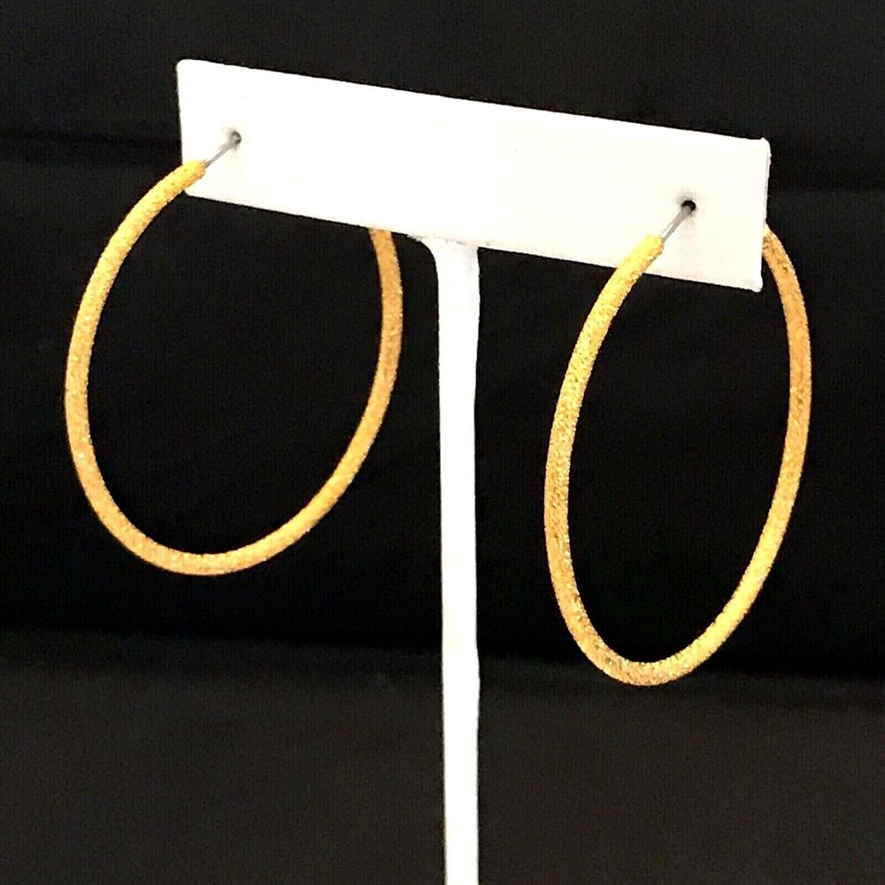 New Gold Tone Hoop Earrings Textured - 9Y